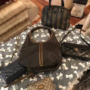 SOLD!!100% aunthenric Bottega Veneta shoulder bag